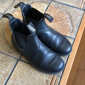 Blundstone black boots AU size 5.5